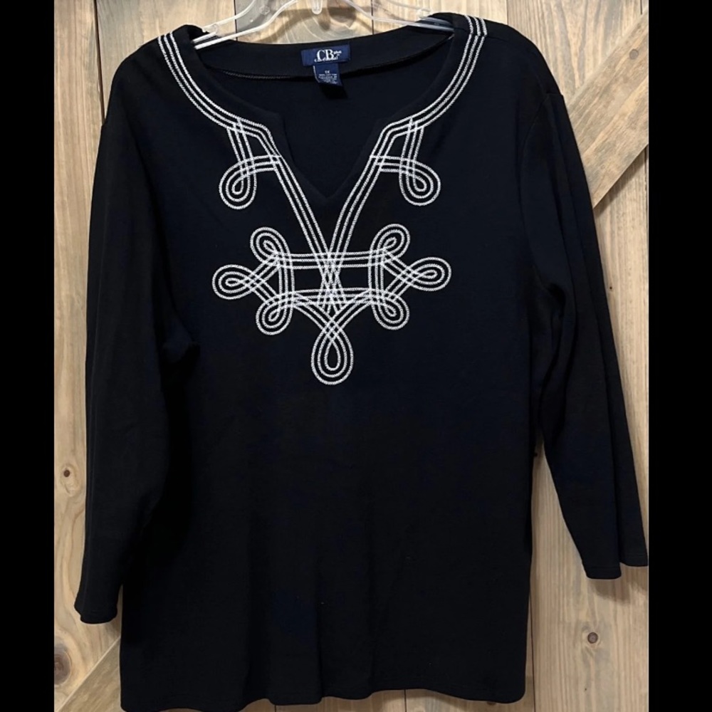 CB Casual brand woman’s top